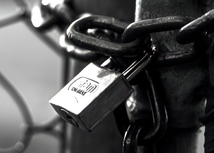 Λιγότερες νέες επιχειρήσεις, περισσότερες πτωχεύσεις το α’ τρίμηνο 2025