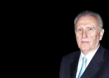 Έφυγε ο Χρήστος Ροκόφυλλος: Η ήρεμη δύναμη της πολιτικής και της αντίστασης