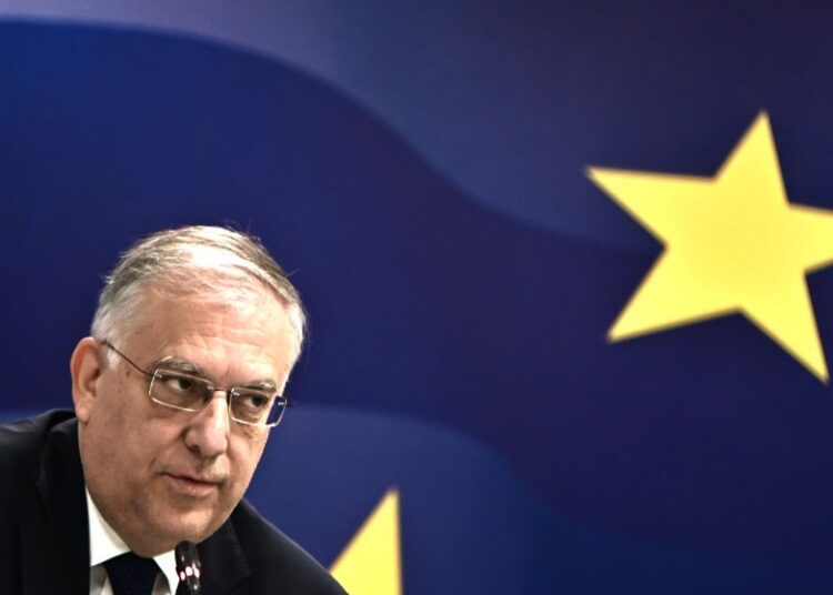 Νέος Αναπτυξιακός Νόμος: Επενδυτική ένεση 1 δισ. ευρώ στην παραγωγή – Το σχέδιο Θεοδωρικάκου