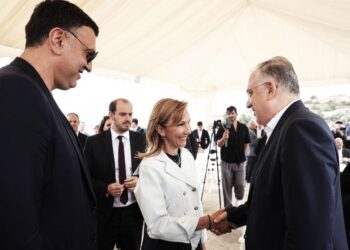 Made in Greece… και στα πλοία: Ο Θεοδωρικάκος «ξυπνά» τη ναυπηγική βιομηχανία