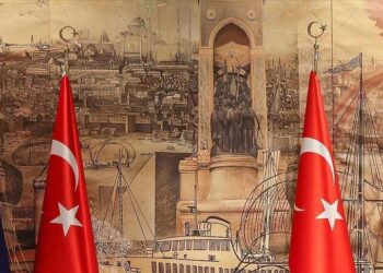 Κωνσταντινούπολη: Απών ο Πούτιν, έφτασε ο Ζελένσκι και μπρος πίσω από τον Τραμπ