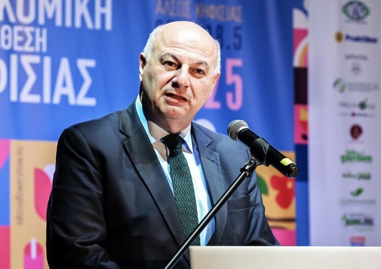 Τσιάρας: Η ανθοκομία δυναμώνει – Εξαγωγές και θερμοκηπιακή στήριξη στο προσκήνιο