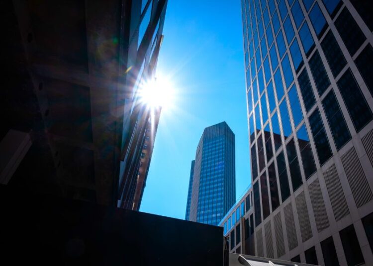 Ολοκληρώνεται η μείωση επιτοκίων: Το νέο σήμα σταθερότητας από την ΕΚΤ