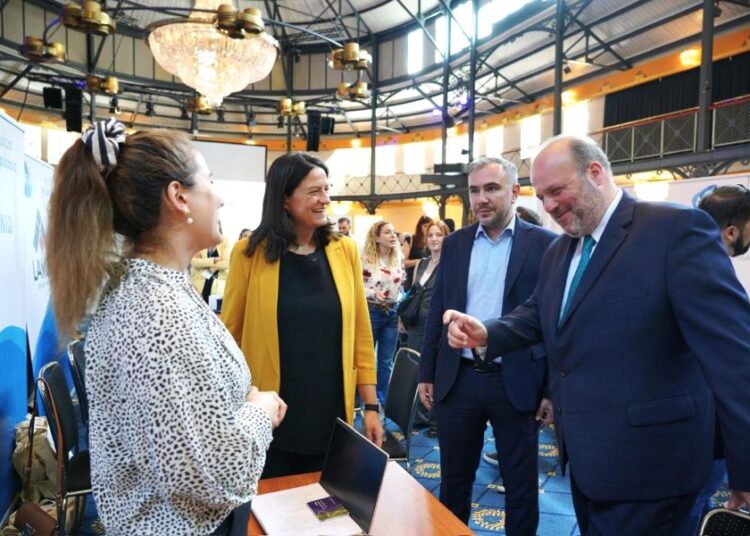Ημέρα καριέρας: Δυναμικό «παρών» από την ελληνική διασπορά στη Στουτγκάρδη