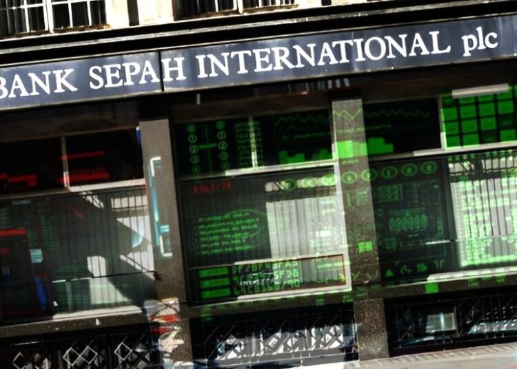 Μετά τους πυραύλους, το τραπεζικό σύστημα: Νέο πεδίο αντιπαράθεσης Ισραήλ-Ιράν