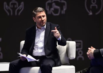 Ν. Ανδρουλάκης: Τα εμπόδια που αποτρέπουν την επιστροφή των νέων στην Ελλάδα