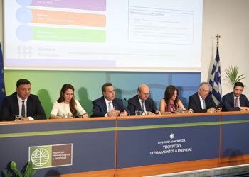 Διυπουργική συνέντευξη Τύπου: Στα 8 δισεκατομμύρια φτάνουν τα προγράμματα από το νέο χρηματοδοτικό πακέτο