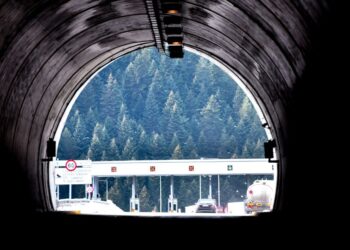 Υπερκοστολογήσεις στην Εγνατία Οδό: Εισαγγελική πρόταση-καταπέλτης για 7 κατηγορούμενους