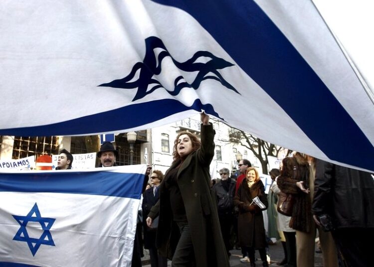 Παγώνει η διπλωματία του Ισραήλ: Κλείνουν όλες οι πρεσβείες παγκοσμίως
