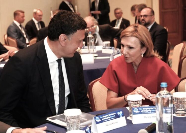 Ναυτιλιακή Σύνοδος στην Αθήνα: Πράσινη μετάβαση με ρεαλισμό ζητά η Ελλάδα