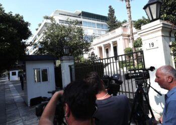 Ολοκληρώθηκε το ΚΥΣΕΑ: Η Ελλάδα κρατά σταθερό τιμόνι στη θύελλα