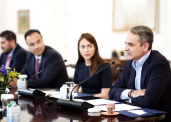 Στέγαση με διαφάνεια και ταχύτητα: Η κυβέρνηση παρουσιάζει το stegasi.gov.gr