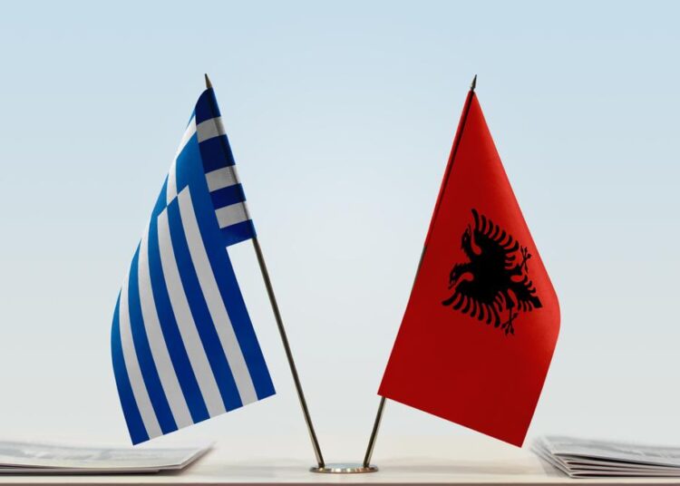 ΑΟΖ: Ελλάδα – Αλβανία δηλώνουν έτοιμες να επανεκκινήσουν τις συνομιλίες εν μέσω παρατεταμένων εντάσεων