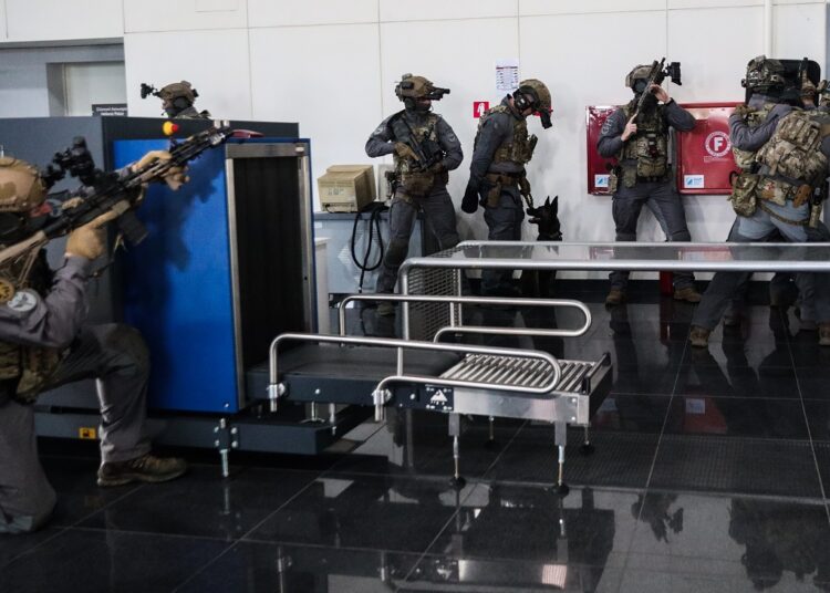 Συναγερμός στις ελληνικές αρχές: Σε αυξημένη επιφυλακή Αντιτρομοκρατική και ΕΛΑΣ