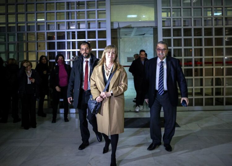 Ανατροπή στη δίκη Novartis: Οι πρώην εισαγγελείς Διαφθοράς στρέφονται κατά Φρουζή