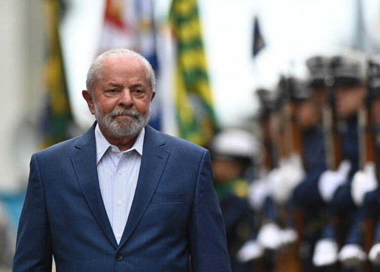 Λούλα σε Τραμπ: «Απαράδεκτος εκβιασμός» η απειλή για δασμούς 50%
