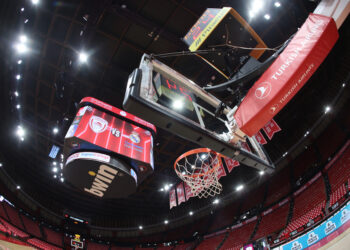 Στα «χέρια» της ΚΑΕ Ολυμπιακός το ΣΕΦ για 49 χρόνια