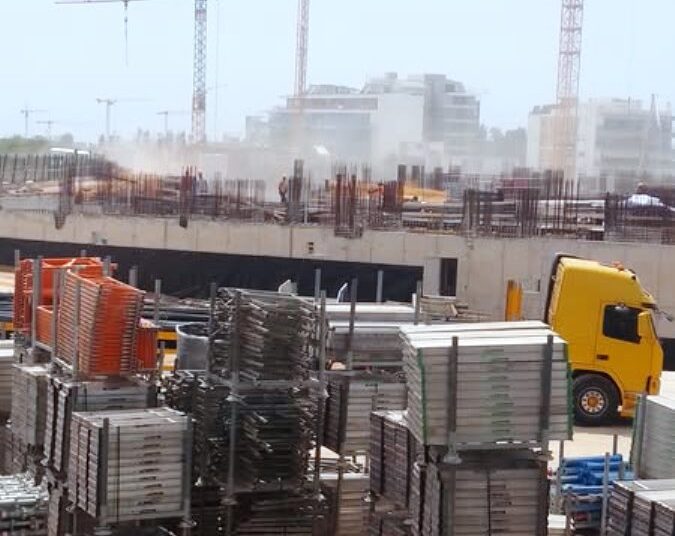 Lamda Development: Εξώδικο από τους Δήμους Αλίμου και Γλυφάδας κατά της Lamda για τα έργα στο Ελληνικό