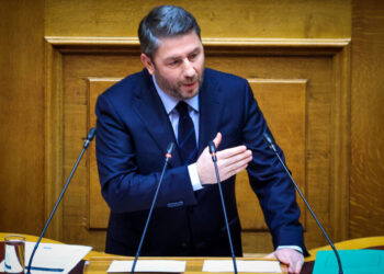 Νίκος Ανδρουλάκης: «Το τέλος στον θεσμικό σας κατήφορο θα το βάλει ο λαός»