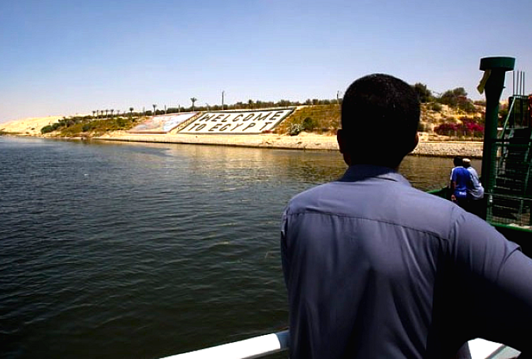 Ναυάγιο τρόμου στην Αίγυπτο: Τέσσερις νεκροί και δεκάδες τραυματίες στον Κόλπο του Σουέζ