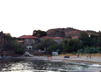 Mega τουριστική επένδυση στην Λήμνο: Αναβιώνει το ιστορικό ξενοδοχείο Akti Myrina