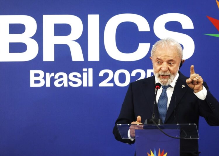 BRICS – ΗΠΑ: Ανάβουν τα «αίματα» για τους δασμούς