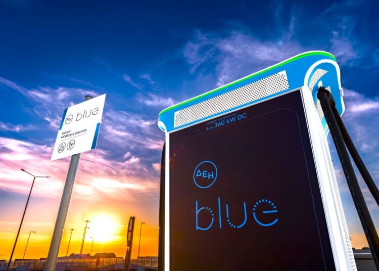 Ηλεκτροκίνηση χωρίς όρια: ΔΕΗ blue με 36 Hubs και επέκταση Ρουμανία
