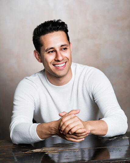 Στους 50 πιο καινοτόμους νέους επιχειρηματίες της Ευρώπης ο CEO της Renfluence Γιώργος Καραβοκύρης