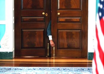 Δείπνο υψηλής διπλωματίας: Τραμπ και πρωθυπουργός του Κατάρ μιλούν για Γάζα και πυρηνικά