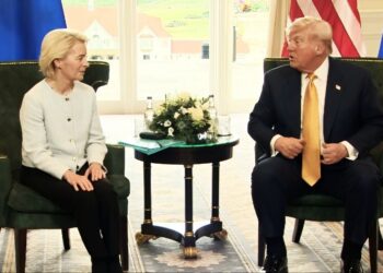 Δασμοί 15%, LNG 750 δισ. και επενδύσεις 600 δισ.: Το νέο status quo στο διατλαντικό εμπόριο