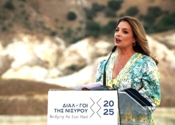 Άντζελα Γκερέκου: Ο πολιτισμός στη Μεσόγειο είναι η τελευταία γέφυρα που δεν πρέπει να βομβαρδιστεί
