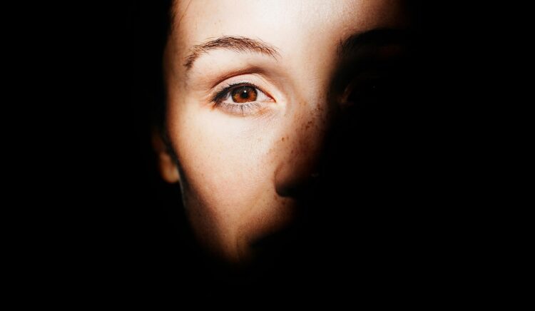 Η διάμετρος της κόρης των ματιών δείχνει το επίπεδο της νοημοσύνης μας!