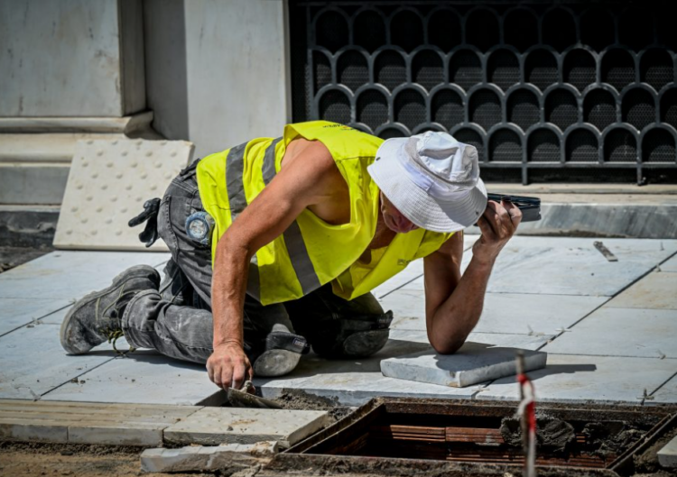 Υπ. Εργασίας: Παύση εργασιών από τις 11:00 έως τις 17:00