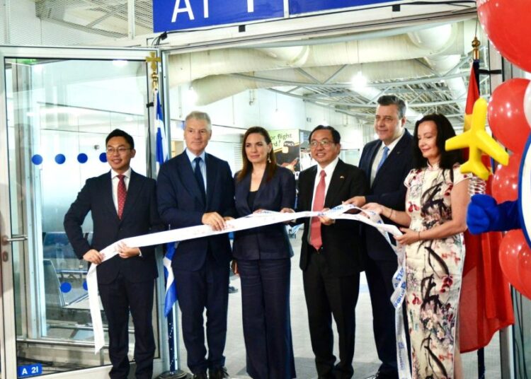 Απευθείας σύνδεση με Κίνα: Νέα πτήση Αθήνα-Τσενγκντού από τη Sichuan Airlines