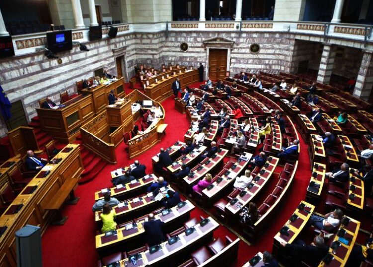 Βουλή-ΟΠΕΚΕΠΕ: Έχει ήδη αποφασιστεί αποχώρηση βουλευτών ΝΔ  – Φημολογία για «επιστολική ψήφο»