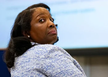 Fed – Η Λίσα Κουκ απαντά στον Τραμπ: «Δεν παραιτούμαι»