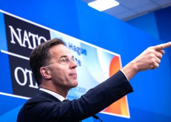 Νέο διπλωματικό παζλ: Το ΝΑΤΟ συνεδριάζει για Ουκρανία, οι πιέσεις Τραμπ και η στάση της Ρωσίας