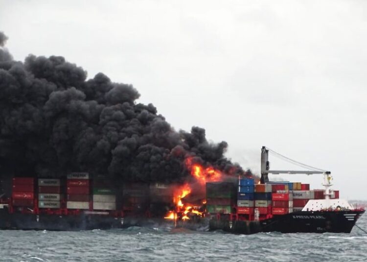 Θαλάσσιες μεταφορές σε κίνδυνο: Πυρκαγιές «χτυπούν» πλοία νέας γενιάς