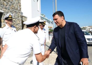 Αυστηρά πρόστιμα και εντατικοί έλεγχοι στα πλοία: Το μήνυμα Κικίλια για την ασφάλεια επιβατών