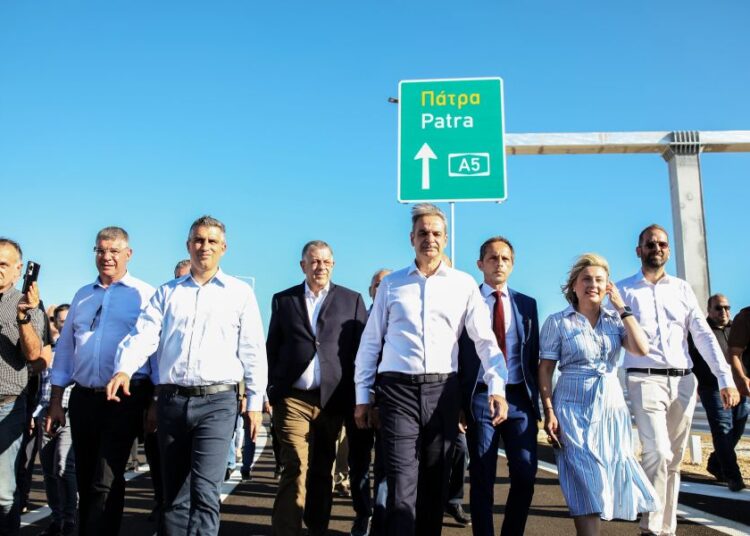 Παραδίδονται σήμερα στην κυκλοφορία 65 χλμ του αυτοκινητόδρομου Πάτρα-Πύργος, στο τμήμα Πύργος-Αλισσός