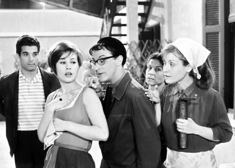 «Οι κυρίες της αυλής»: Πού γυρίστηκε η θρυλική ταινία – Οι δύο εκδοχές και η επικρατέστερη απάντηση