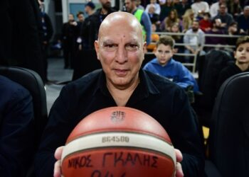 Ποιο ήταν το πραγματικό του επώνυμο του Νίκου Γκάλη;
