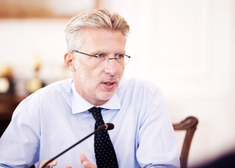 Σκέρτσος: «Η ανάπτυξη αποδεικνύεται, δεν διακηρύσσεται» – Τα στοιχεία της ΕΡΓΑΝΗ μιλούν