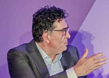 Τι ζητάει ο Αλέξης Παπαχελάς από τον Αλέξη Τσίπρα
