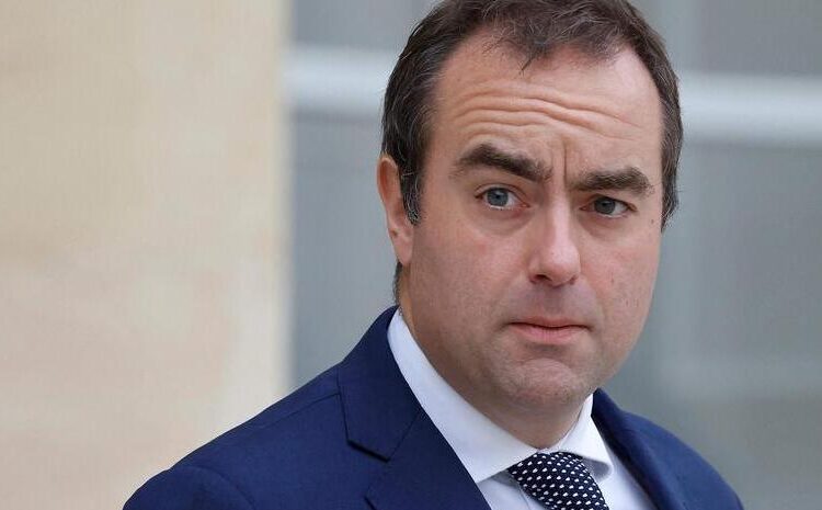 Σεμπαστιάν Λεκορνού: Ο νέος πρωθυπουργός της Γαλλίας μετά την παραίτηση Μπαϊρού