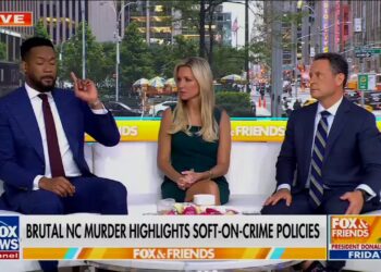 ΗΠΑ: Κατακραυγή για τη χυδαία δήλωση παρουσιαστή του Fox News που ζήτησε θανάτωση των αστέγων