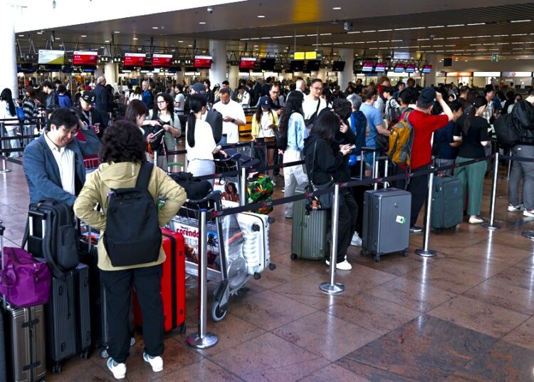 Βρυξέλλες σε παράλυση: Το 50% των αυριανών πτήσεων ακυρώνεται μετά τη cyber-επίθεση