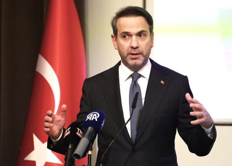 Αμερικανικό LNG και μικροί πυρηνικοί αντιδραστήρες στο «τραπέζι» Άγκυρας-Ουάσιγκτον