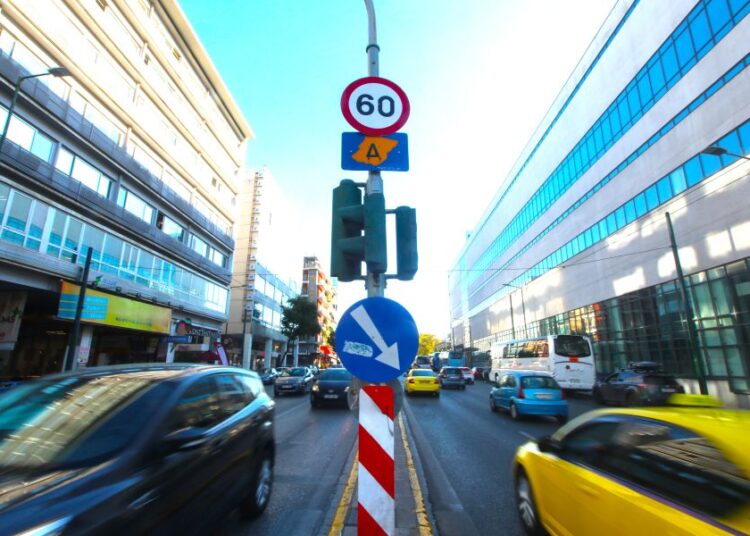 Δακτύλιος: Πότε επιστρέφει, ποιοι εξαιρούνται και τι αλλάζει για κατοίκους και οδηγούς