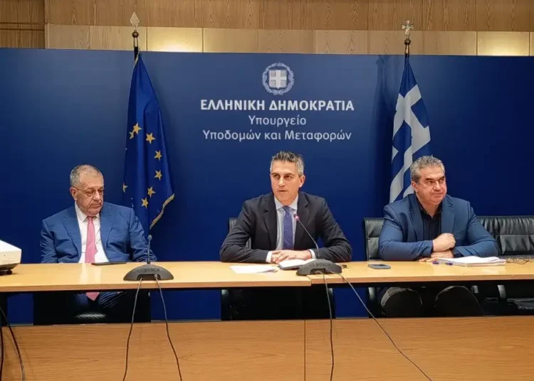 Κυκλοφοριακό χάος στην Αττική: Οι πρώτες παρεμβάσεις σε κόμβο Μεταμόρφωσης και Σκαραμαγκά